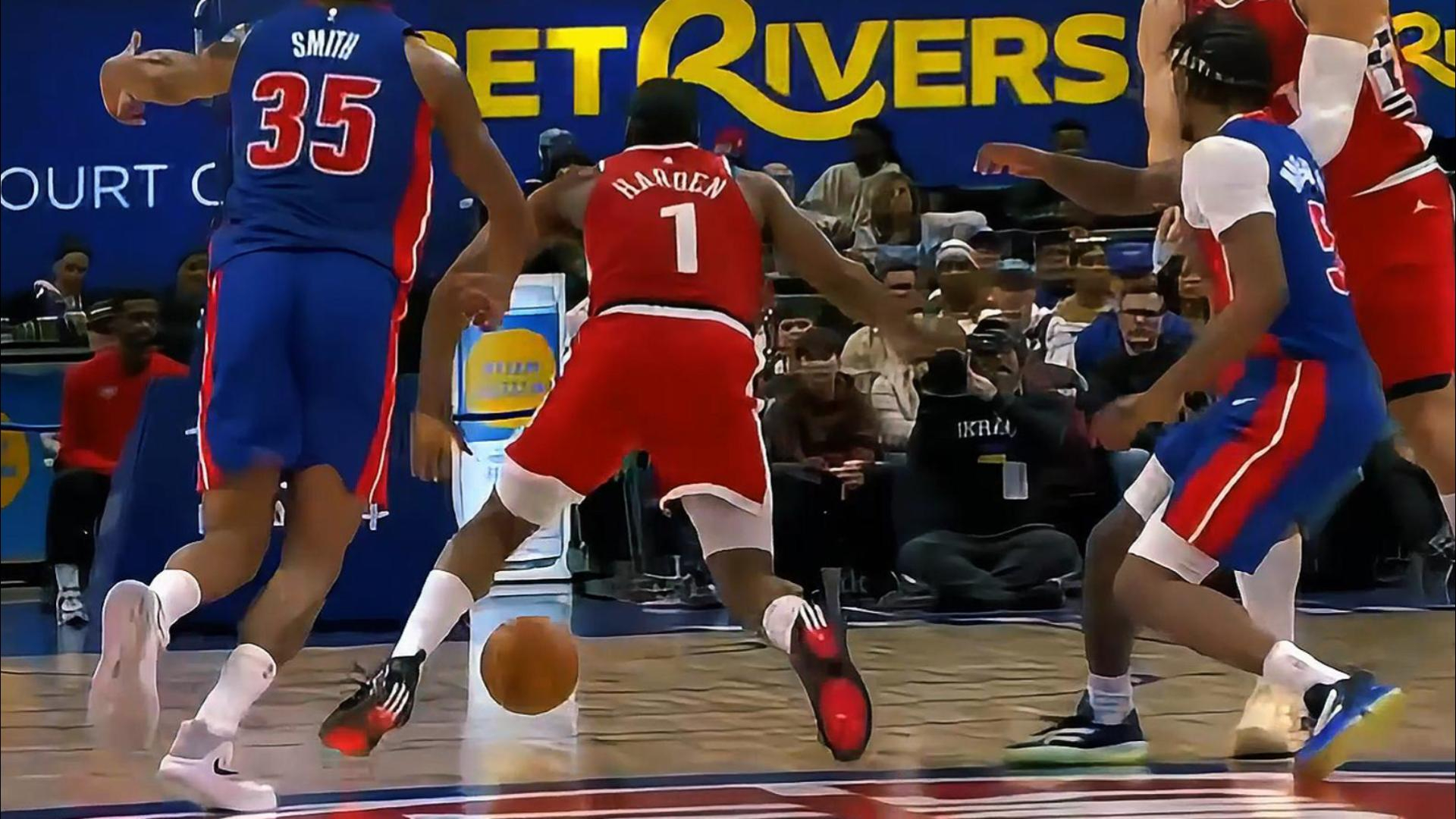 Kaiyun-关于哈登在MAD比赛中逆转，战术调整引发热议！的信息